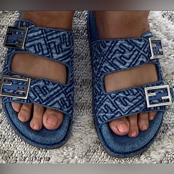 FENDI Denim Logo sandals - Picture 1 of 12